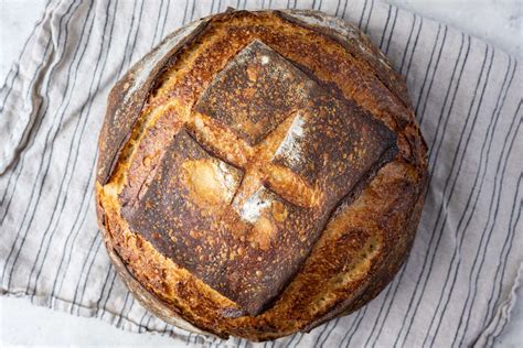 how-to-make-no-knead-sourdough-bread image