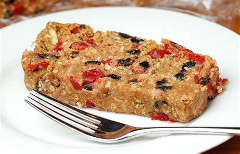 no-bake-icebox-fruitcake-recipe-goldmine image