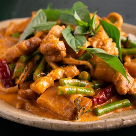 mums-thai-red-curry-pork-stir-fry-marions-kitchen image