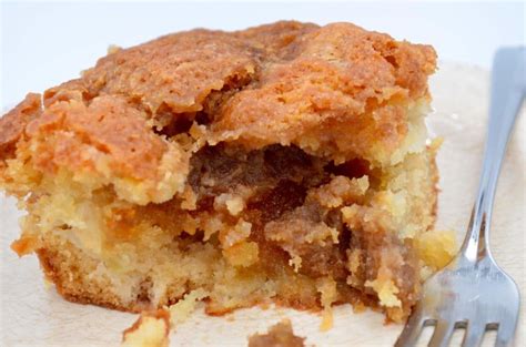 english-apple-coffee-cake-hot-rods image