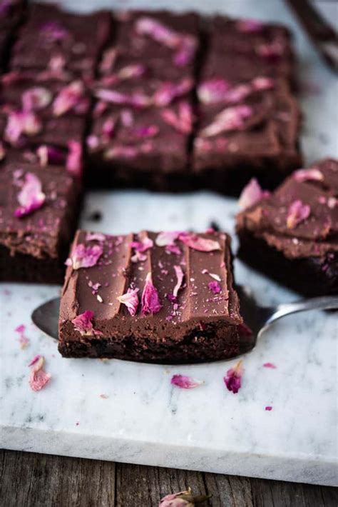 gluten-free-vegan-brownies-with-chocolate-ganache image