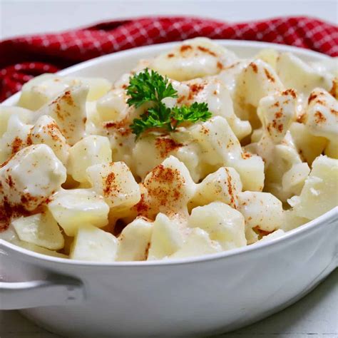 easy-old-fashioned-creamed-potatoes image