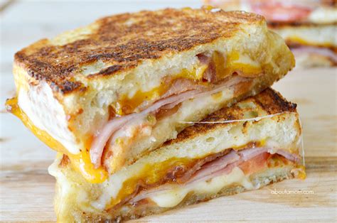 the-ultimate-grilled-cheese-sandwich-about-a-mom image