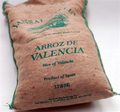 valencia-or-bomba-rice-recipe-chicken-paella-with image