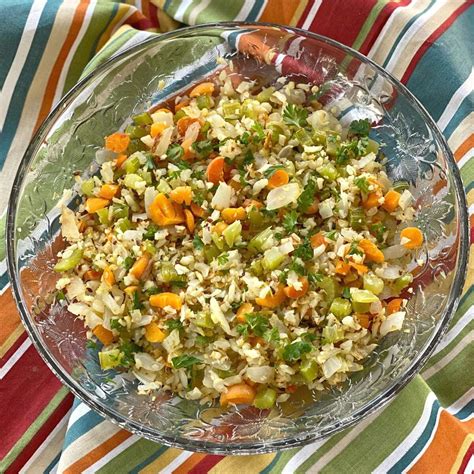 cauliflower-rice-pilaf-with-vegetables-frozen-or-fresh image