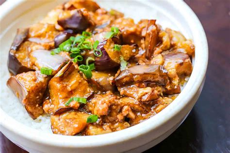 sri-lankan-eggplant-curry-recipe-by-archanas-kitchen image