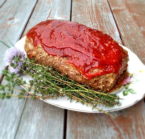 amish-meatloaf-with-oats-recipe-amish-heritage image