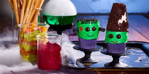 60-delicious-halloween-party-food-ideas-for-your-bash image