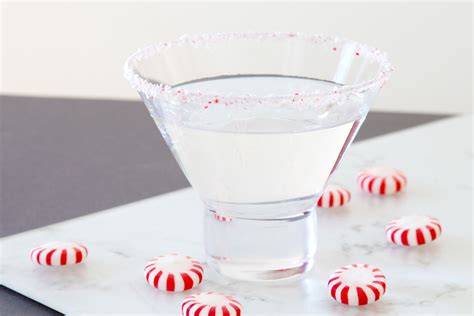 what-is-peppermint-schnapps-the-spruce-eats image