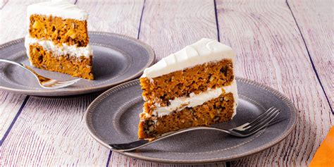 carrot-cake-with-cream-cheese-frosting-splenda image