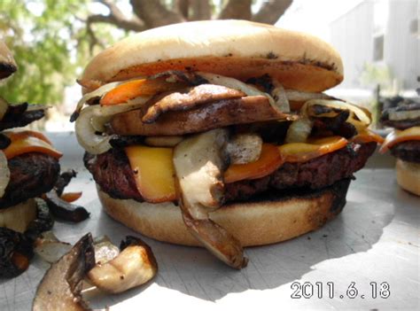 lynns-backyard-burger-recipe-backyard-burger image