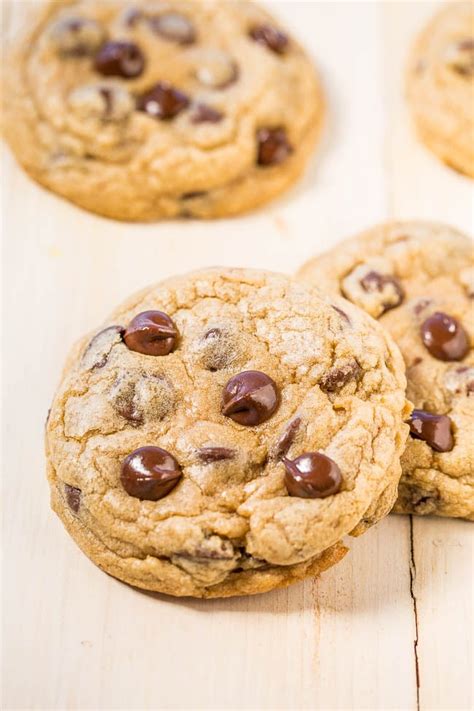 mrs-fields-chocolate-chip-cookies-copycat-averie-cooks image