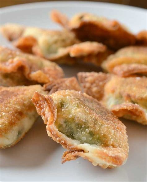 spinach-kale-and-cream-cheese-wontons-lifes image