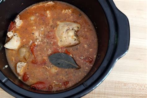 crock-pot-marengo-style-chicken-with-tomatoes image