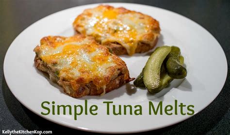 simple-tuna-melt-sandwich-for-a-fast-dinner-kelly image