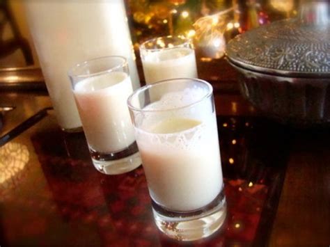 panamanian-ron-ponche-eggnog-all-about-cuisines image