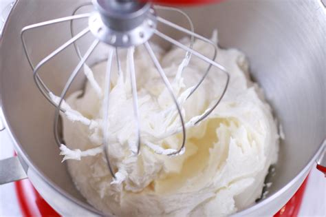 the-best-ever-vanilla-buttercream-frosting-recipe-with image