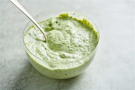 herbed-mayonnaise-recipe-vegetarian-the-mom-100 image