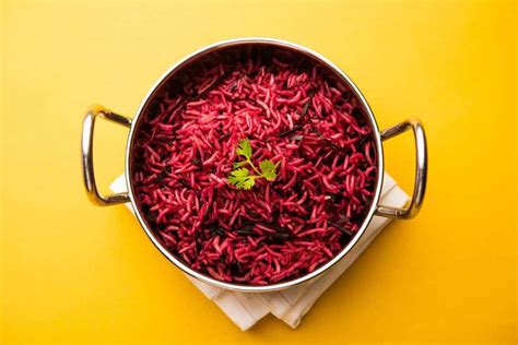 beetroot-rice-recipe-easy-rice-dish-in-35-mins image