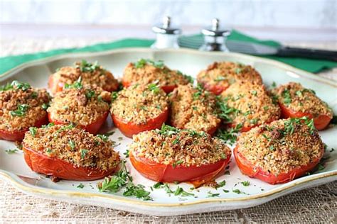 italian-roasted-plum-tomatoes-with-parmesan-and-breadcrumbs image