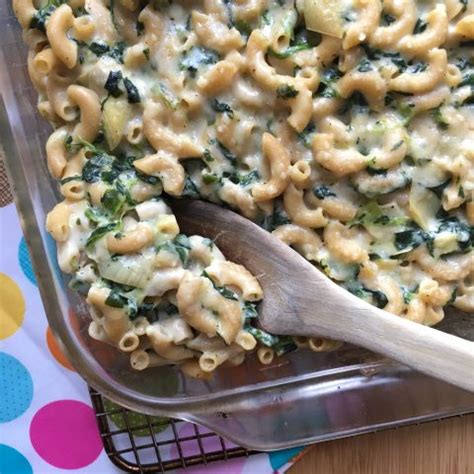 spinach-artichoke-mac-and-cheese image