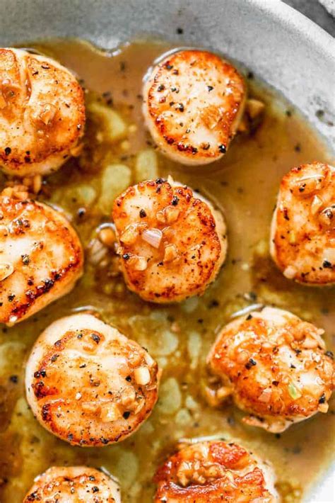 easy-seared-scallops-homemade-family-friendly image
