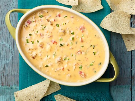 7-dips-you-need-at-your-cinco-de-mayo-party-food image