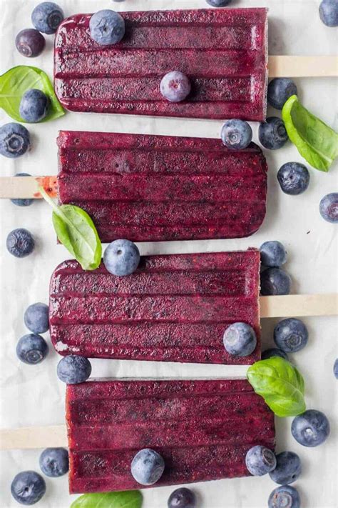 naturally-sweet-blueberry-popsicles-easy-what-molly image