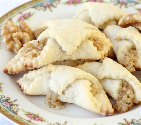 hungarian-nut-roll-cookies-walnut-filling image