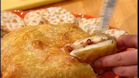 baked-brie-recipe-rachael-ray-show image