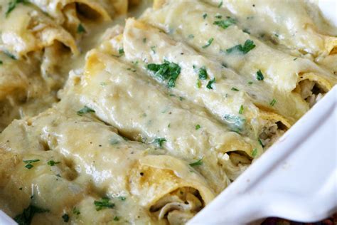 chicken-enchiladas-verde-with-cheese-the image