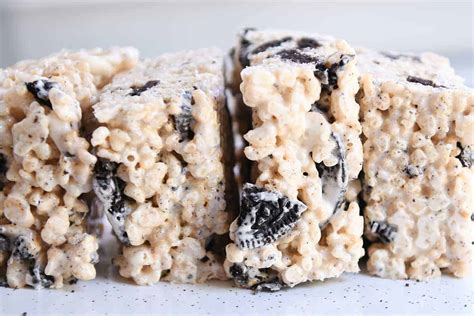 perfect-oreo-rice-krispie-treats-mels-kitchen-cafe image