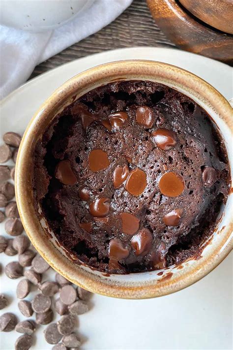 6-minute-chocolate-microwave-mug-cake-recipe-foodal image