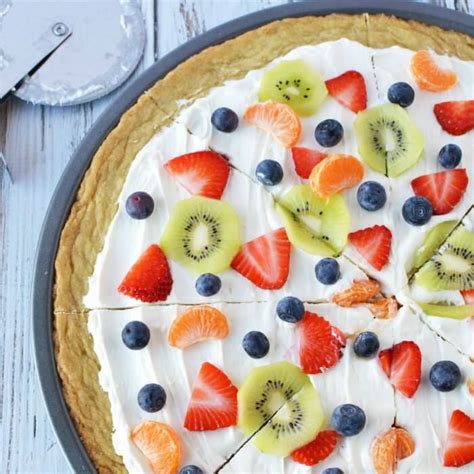 sugar-cookie-fruit-pizza-easy-fruit-pizza-recipe-eating image