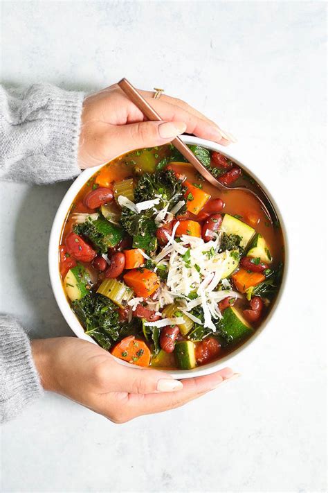 instant-pot-minestrone-soup-damn-delicious image