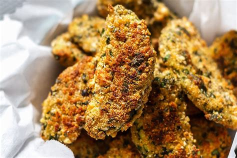 oven-baked-zucchini-fries-with-garlic-parmesan-crust image