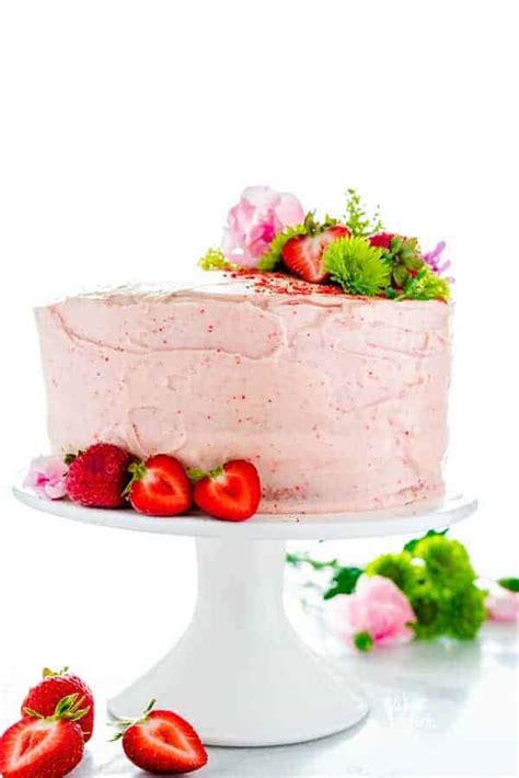 gluten-free-strawberry-cake-recipe-from-scratch image