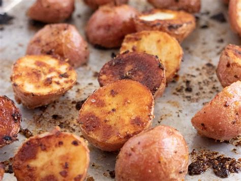 roasted-baby-potatoes-with-honey-mustard-kylee image
