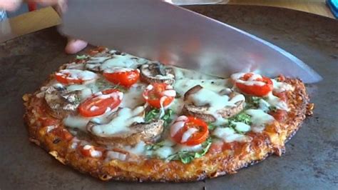 best-cauliflower-pizza-crust-recipe-that-wont-fall-apart image