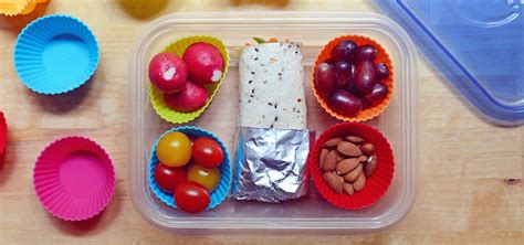 packing-a-lunch-for-picky-eaters-ziploc-brand-sc image