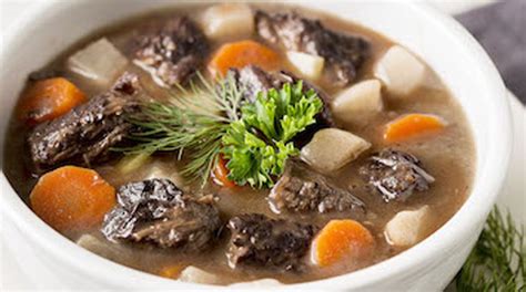 short-rib-and-vegetable-stew-recipe-miedema image