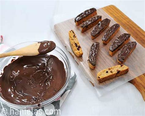 cranberry-walnut-biscotti-hanielas-recipes-cookie image
