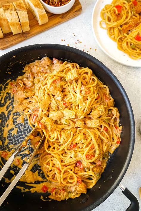 creamy-cajun-spaghetti-with-chicken-get-on-my-plate image