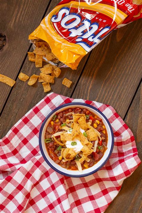 vegetarian-chili-recipe-with-beans-good-food-stories image