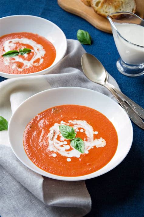 light-creamy-tomato-and-basil-soup-italian image