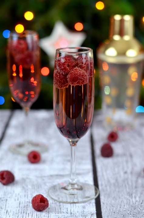 raspberry-chambord-champagne-cocktail-simply image