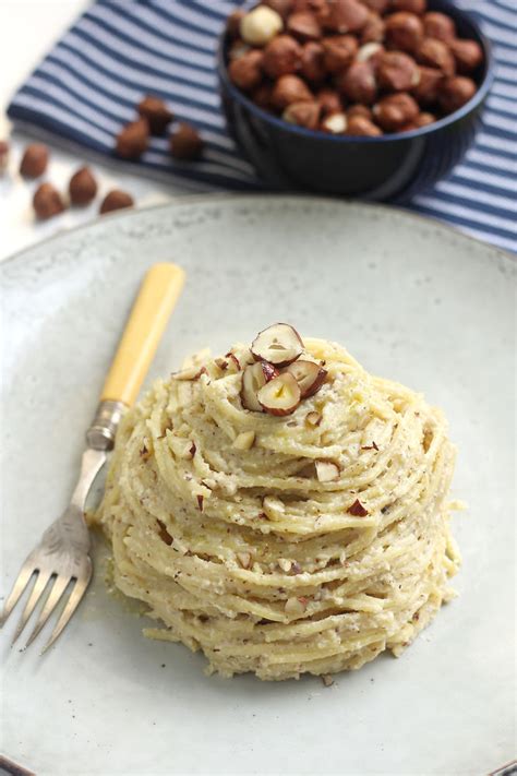 recipe-pasta-with-hazelnut-cream-sauce image