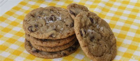 recipe-sea-salted-chocolate-chip-cookies image