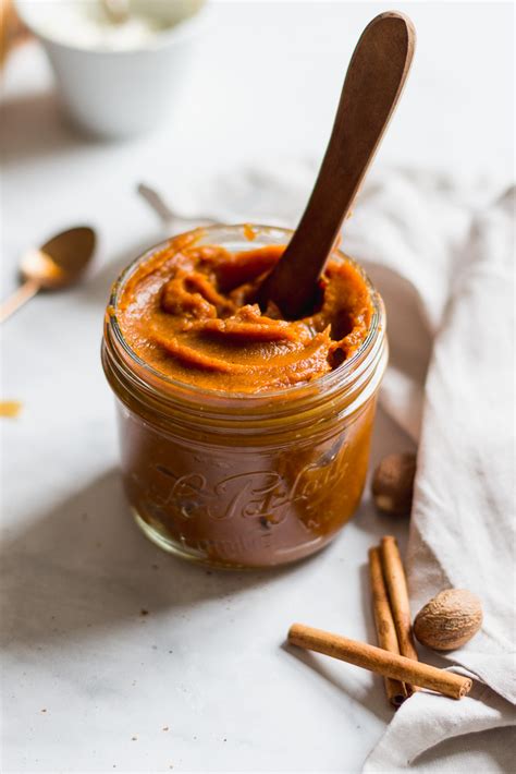 spiced-pumpkin-butter-food-table image
