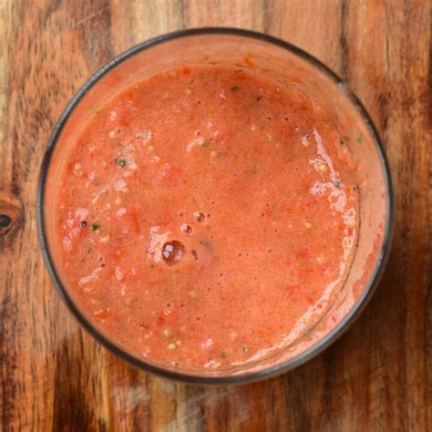 easy-gazpacho-recipe-cold-tomato-soup-alphafoodie image